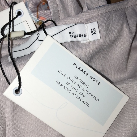 Egreis xsmall swimsuit - Picture 9 of 11